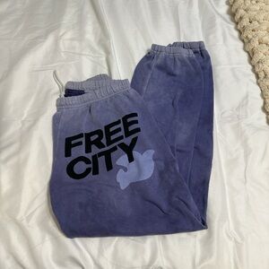 Free city sweatpants